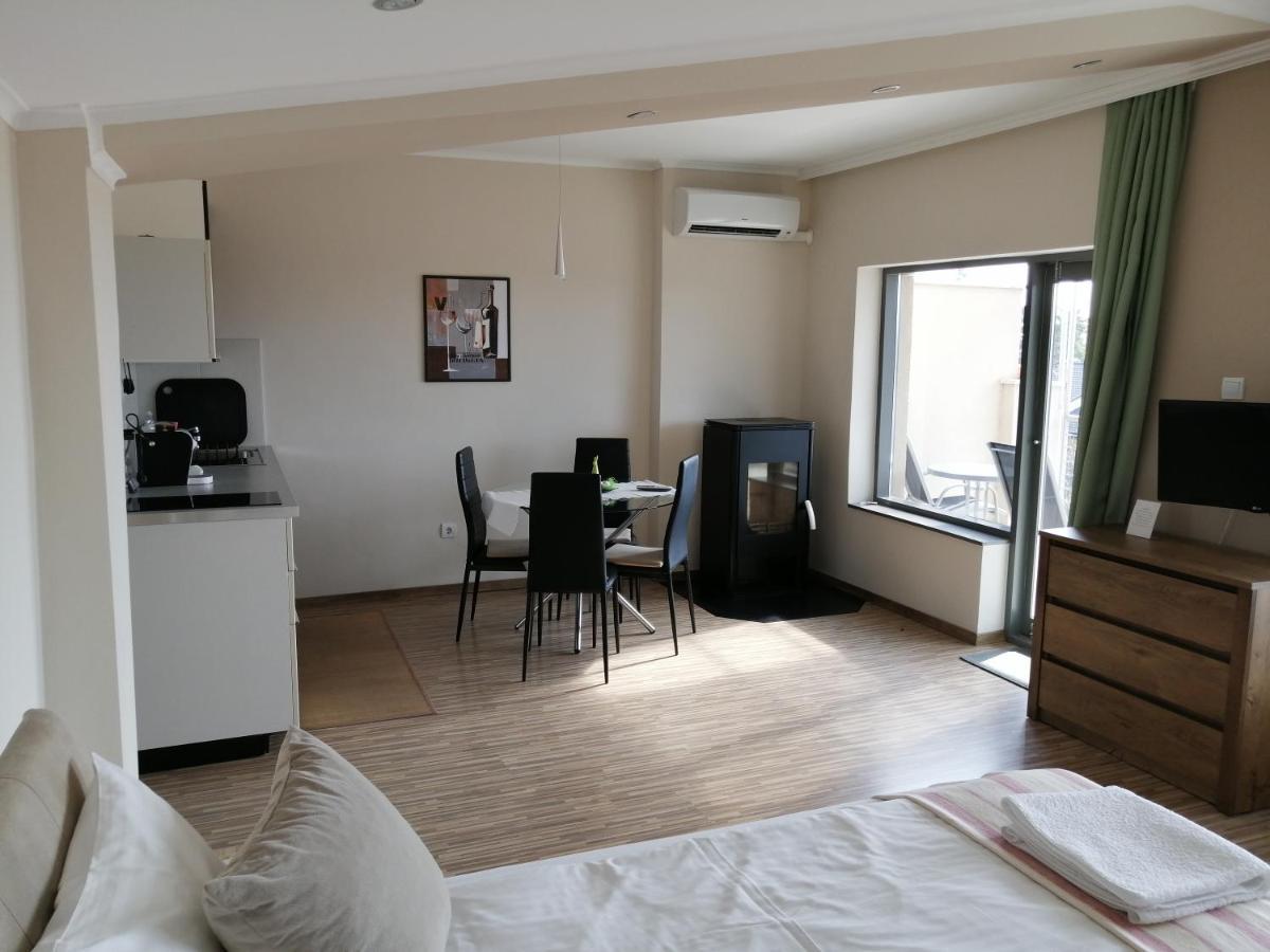 Lux Apartman Балатонфюред Екстер'єр фото