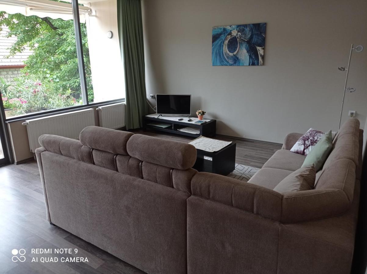 Lux Apartman Балатонфюред Екстер'єр фото