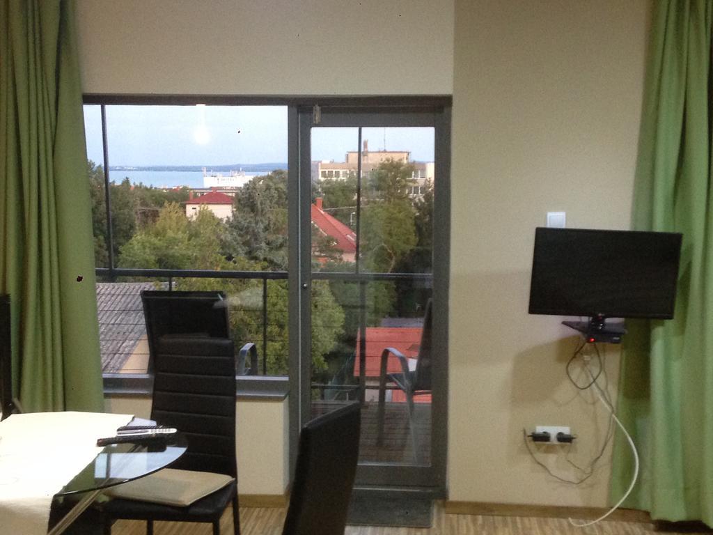 Lux Apartman Балатонфюред Екстер'єр фото