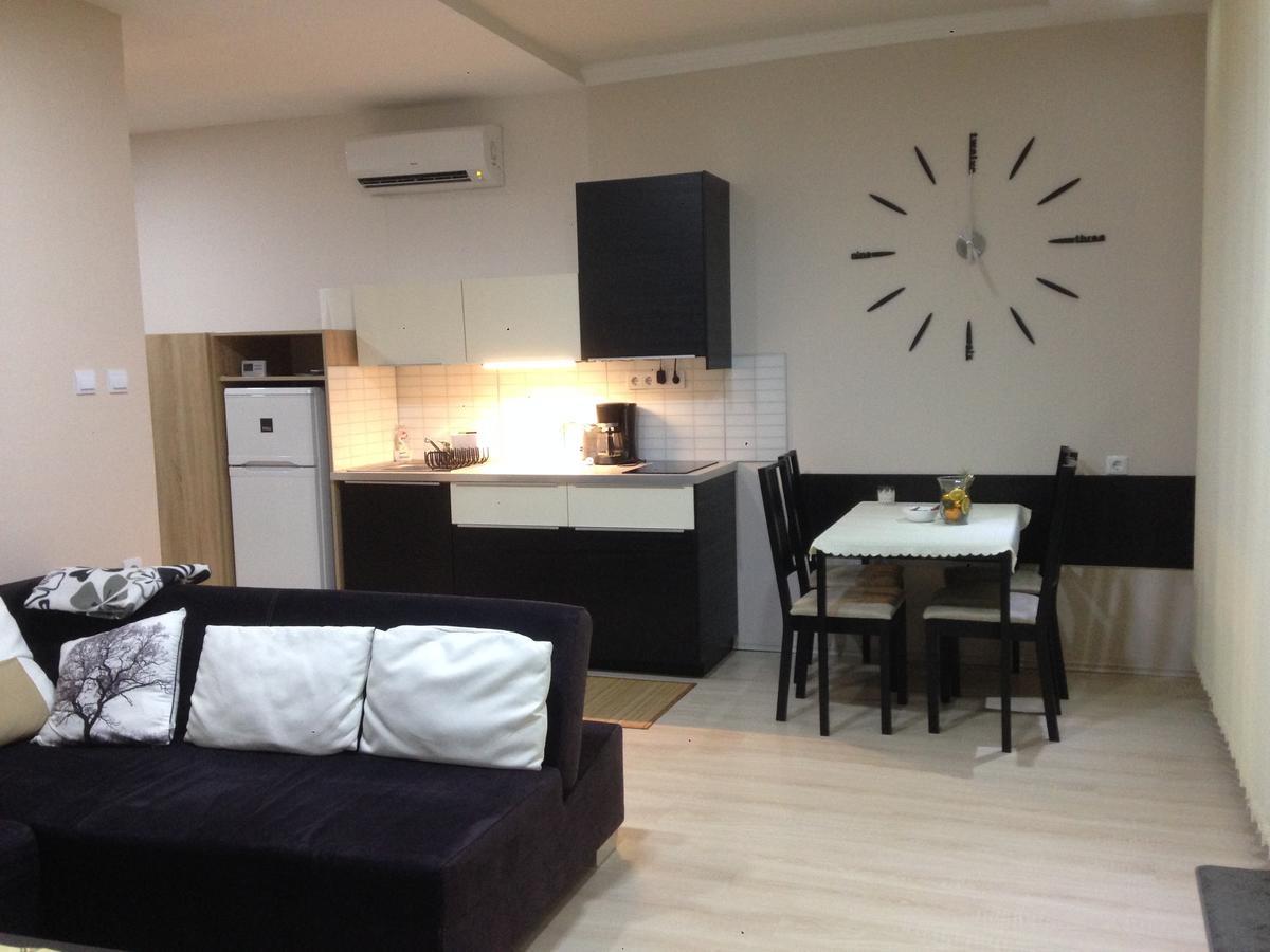 Lux Apartman Балатонфюред Екстер'єр фото
